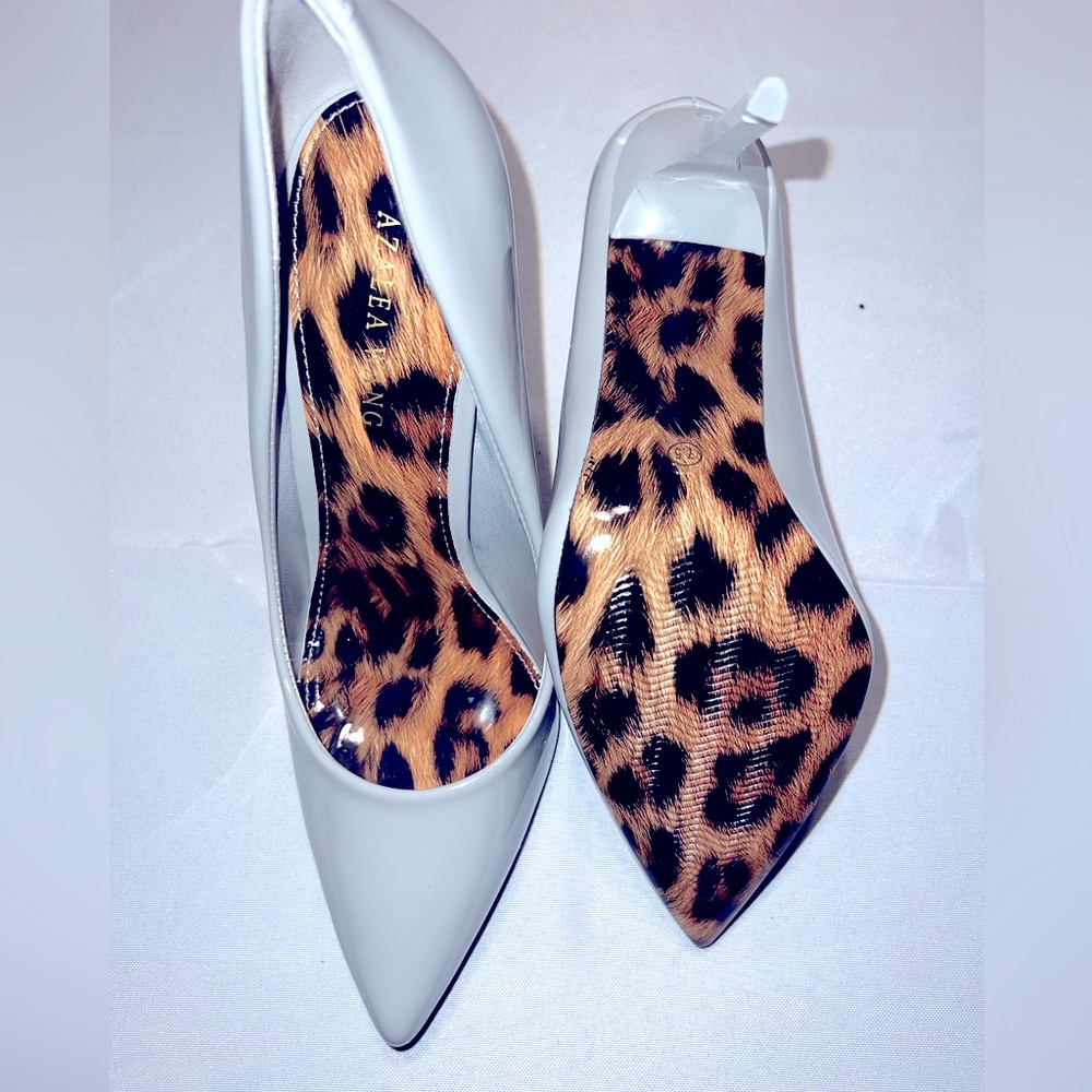 New gray heels never worn